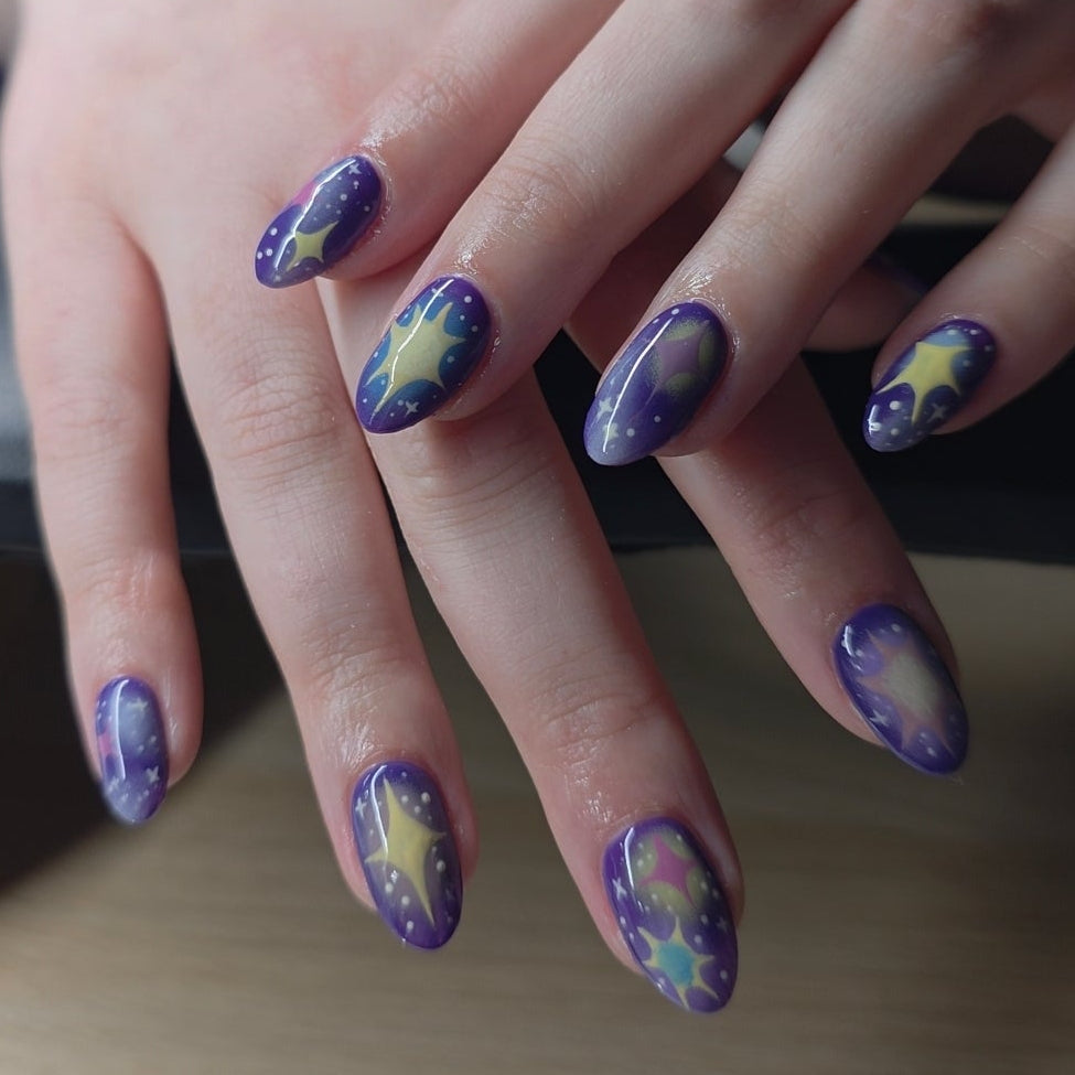 Senior Nail Tech/Artist