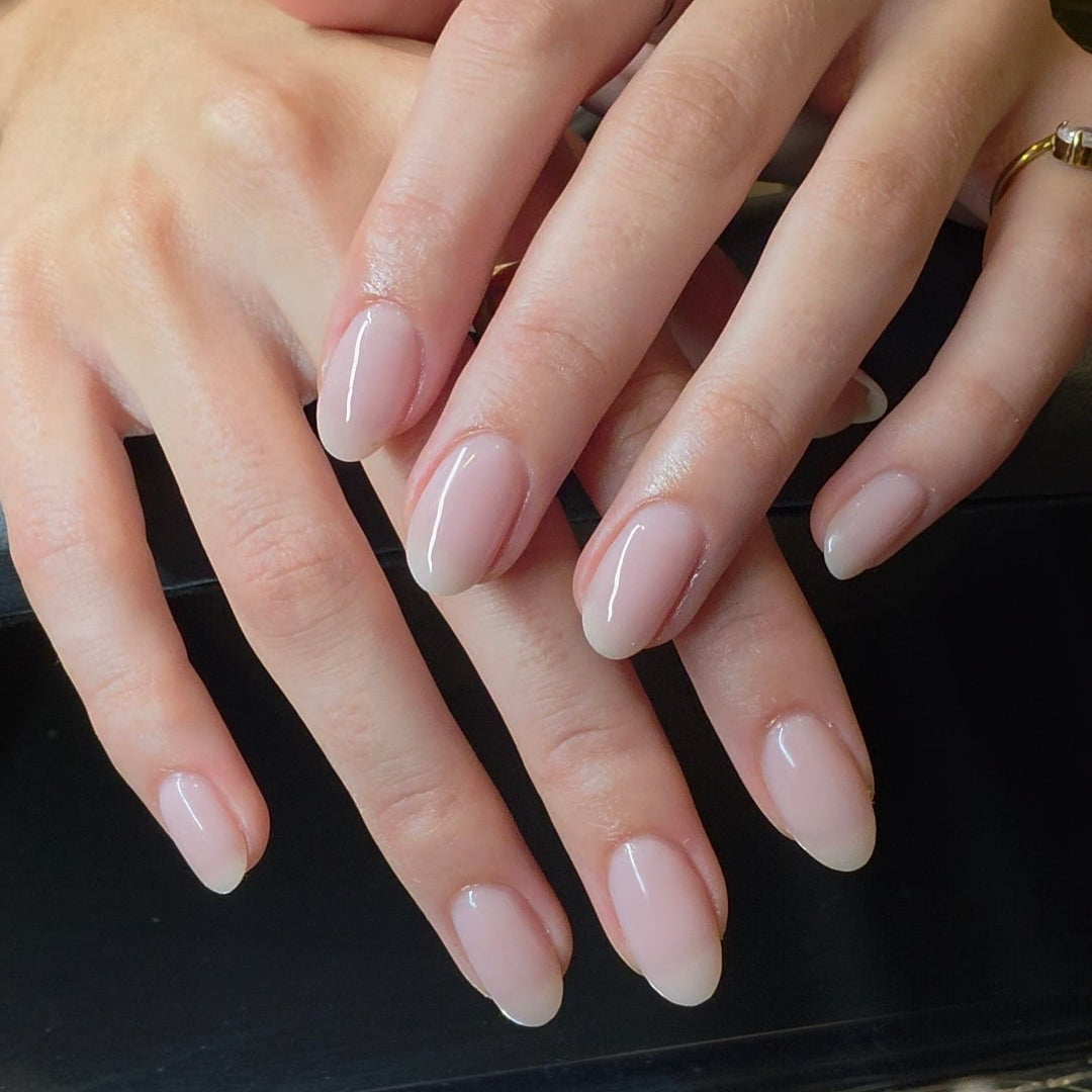 Senior Nail Tech/Artist